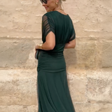 Luisa | Rochie lungă elegantă cu decolteu în V care evidențiază silueta