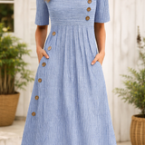 Lina – Rochie cu detalii de nasturi